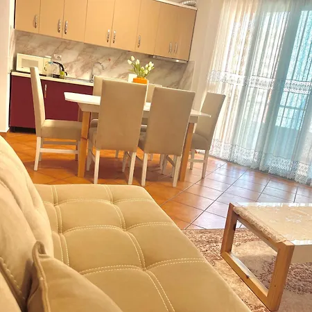 Vlora Apartment Rentals Exterior photo