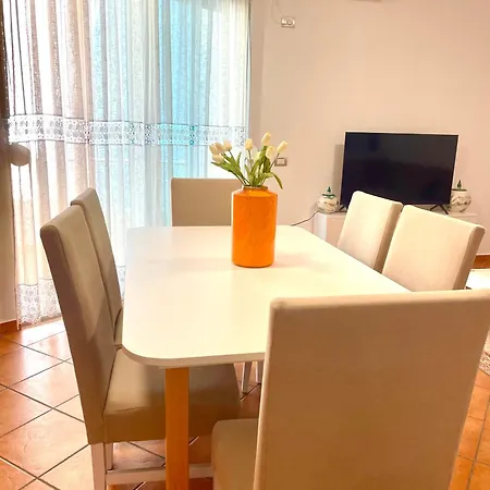 Vlora Apartment Rentals Exterior photo